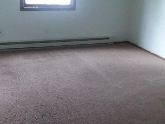 3rd image of 425 McLane Ave