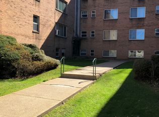 5604 5th Ave #C-203, Pittsburgh, PA 15232