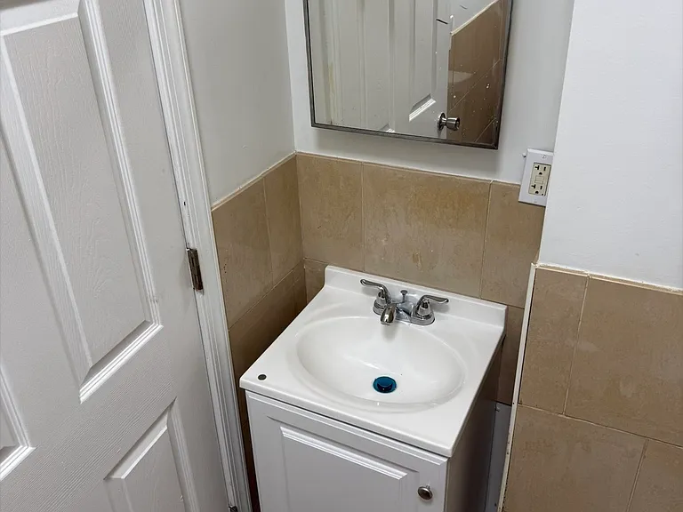 2929 N 22nd St #2 — Photo 4