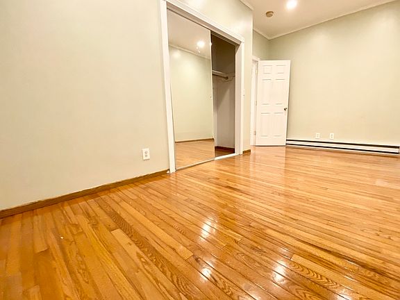 5th image of 496 9th Ave #2S