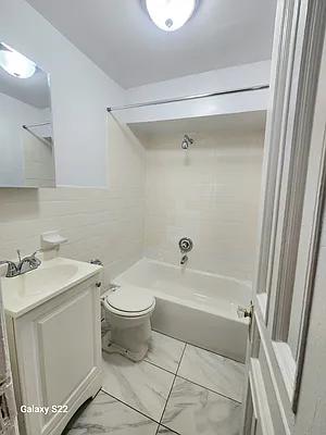 Rented by Oxford Property Group | media 6