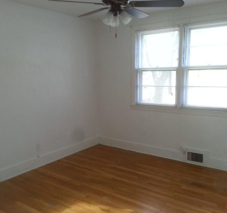 2nd image of 6330 Oakfield Rd