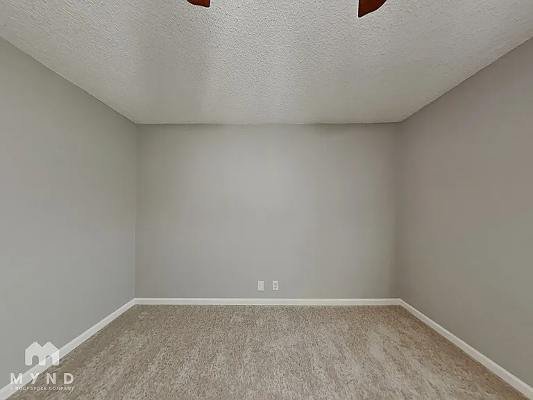 2981 Owendale Dr — Photo 15