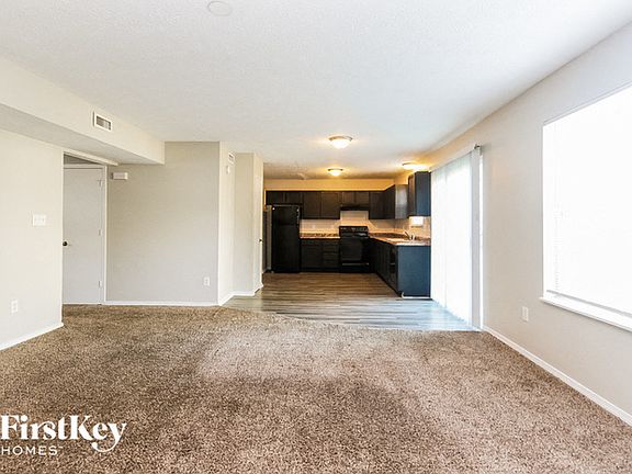 4th image of 7711 Pennycroft Dr