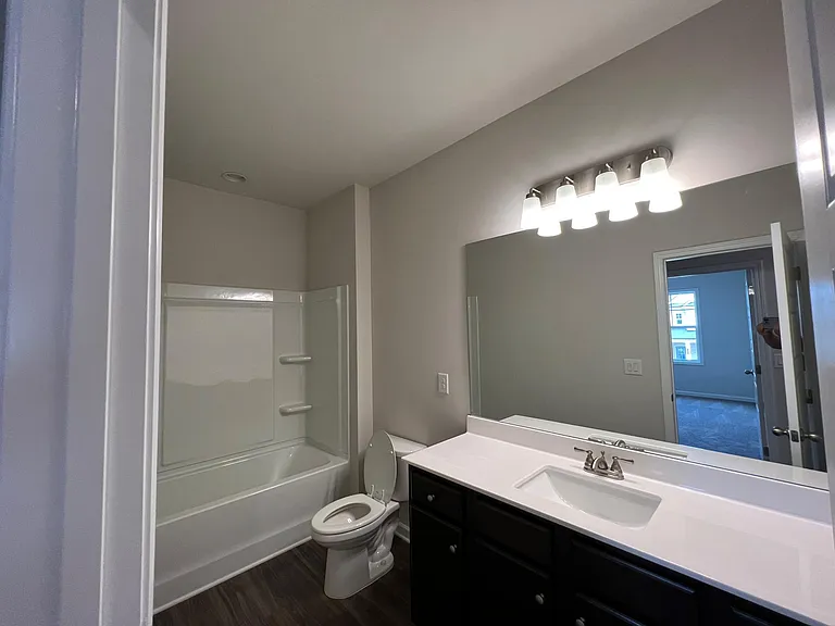 1592 Dover Creek Ln — Photo 17