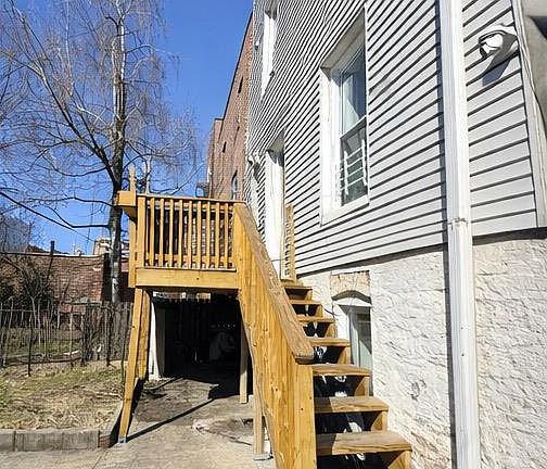 2nd image of 1839 Matthews Avenue