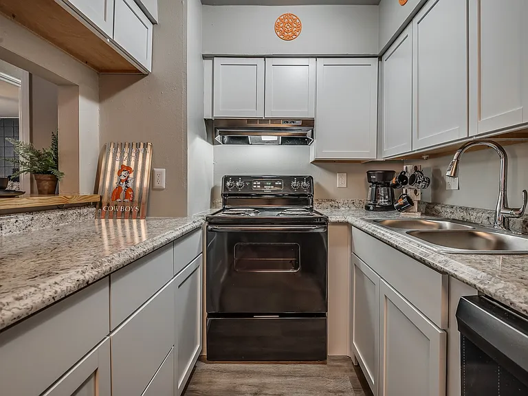 Remington Ranch - Kitchen