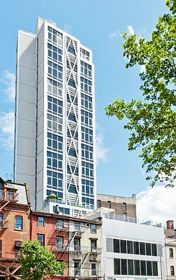 Sold by Douglas Elliman | media 19