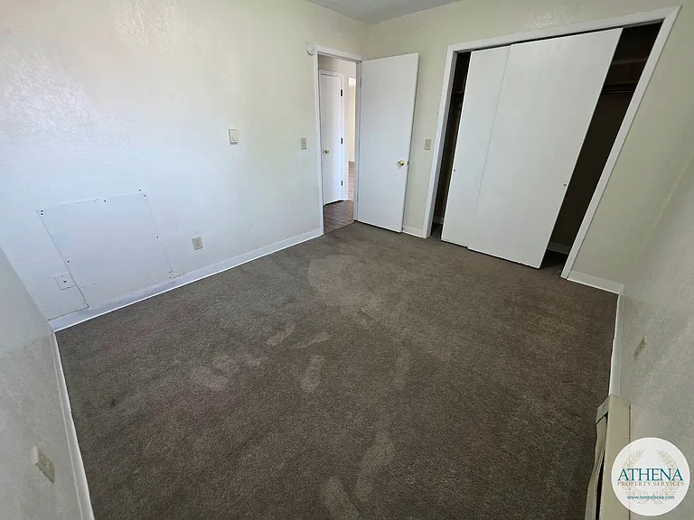 5 Village Dr — Photo 6
