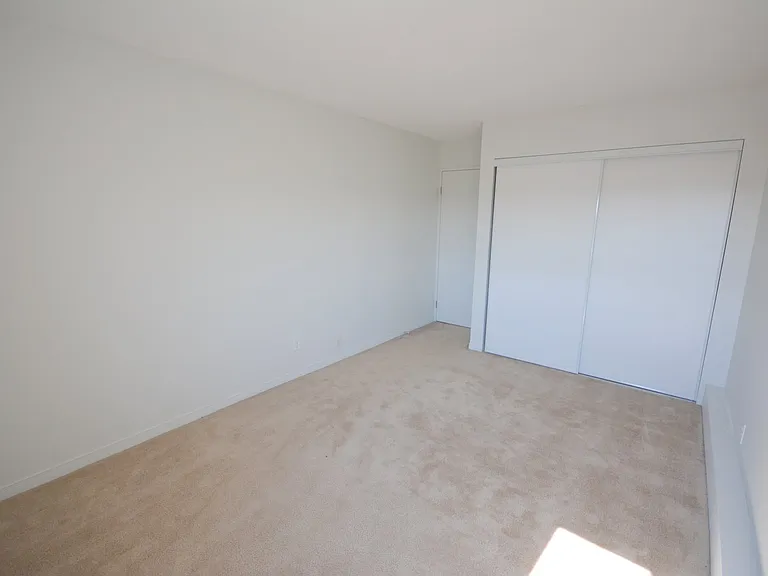 3301 Uplands Dr — Photo 48