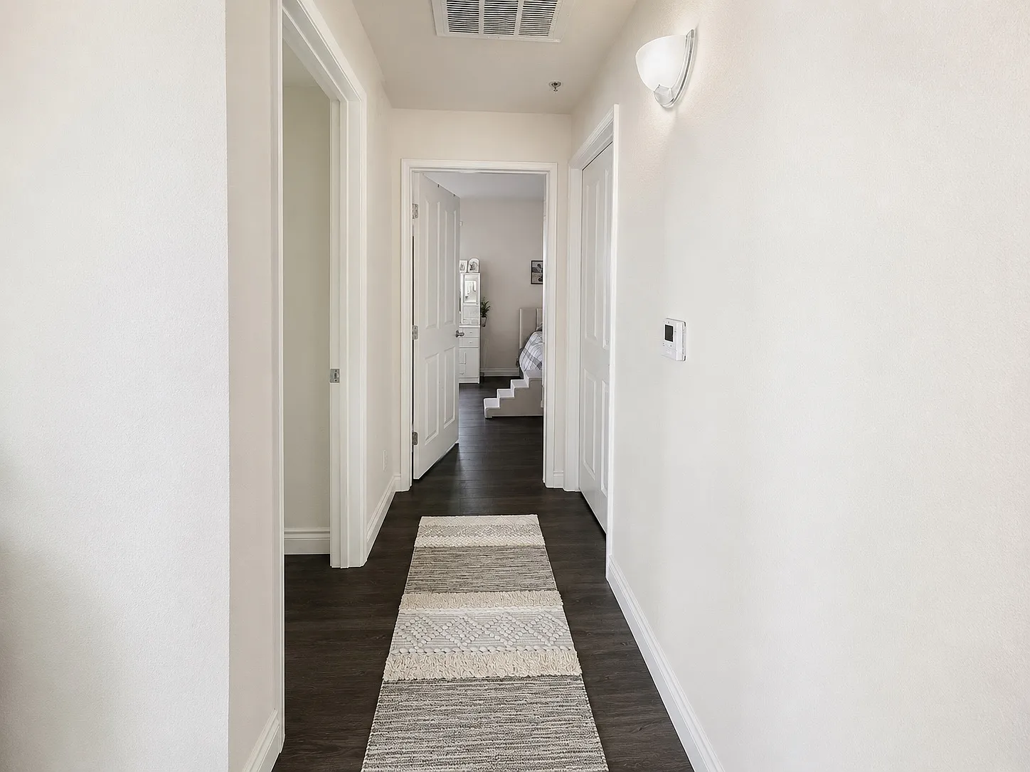 2 bed, 862 sqft, $2,800 — Photo 3