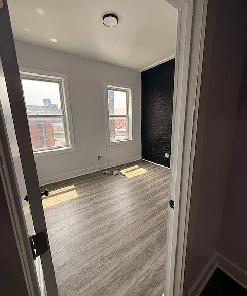 301 Central Ave — Photo 20