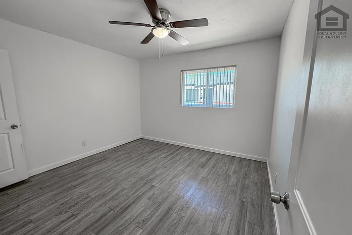 1342 E Willetta St #6 — Photo 16