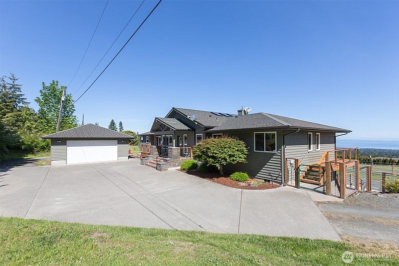 2nd image of 3630 Mt Pleasant Road