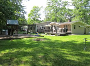 51 Winding Ln, Avon, CT 06001