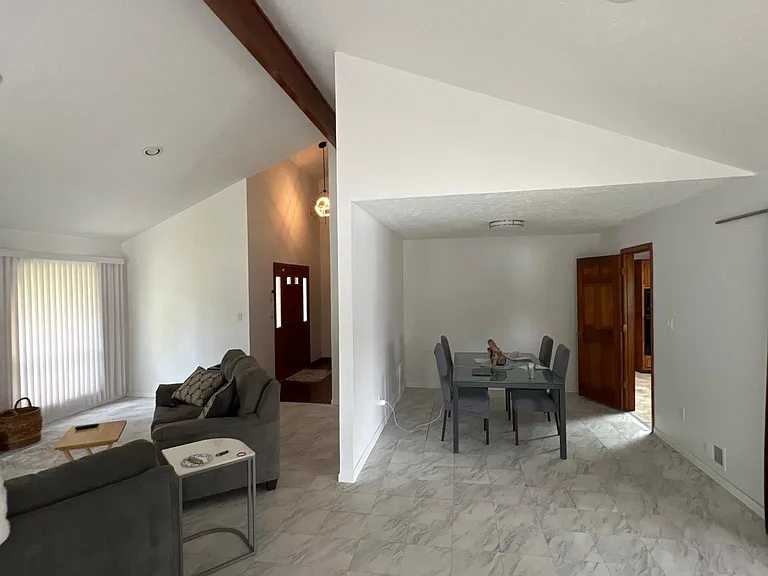 8991 Mandarin Dr — Photo 8