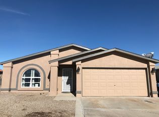 390 Calle Don Demetrio NE, Los Lunas, NM 87031