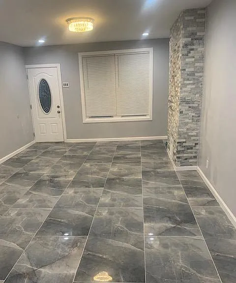 2604 Wilder St — Photo 3