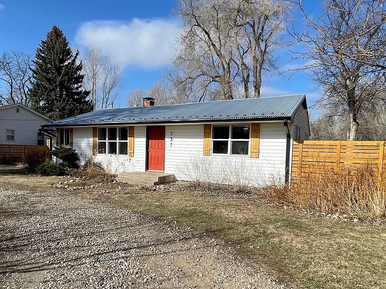 737 N Taft Hill Rd — Photo 1