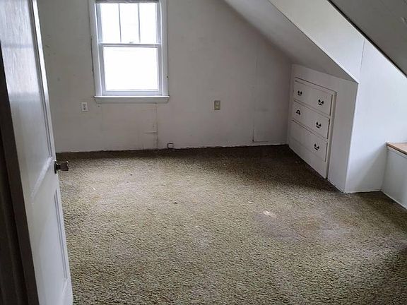 5th image of 705 Goldsborough St