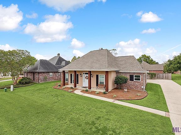 2nd image of 17085 Acadia Way Ave