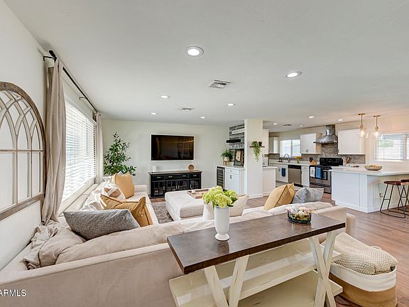 2nd image of 6918 E PALM Lane E