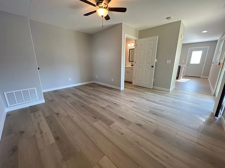 2948 King James Way — Photo 5