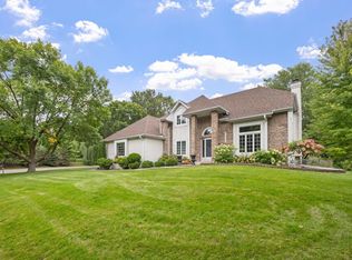 10395 31st Ave N, Plymouth, MN 55441