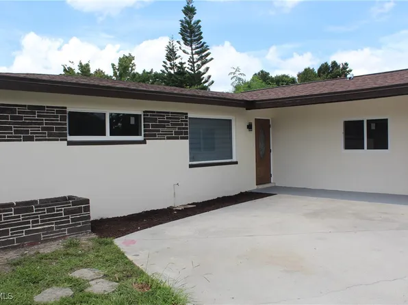 1762 Bonnie Ct, Fort Myers, FL 33901