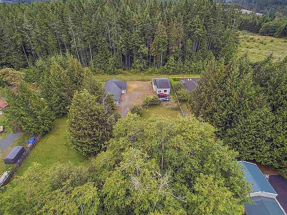 3rd image of 138 Lorilee Ln