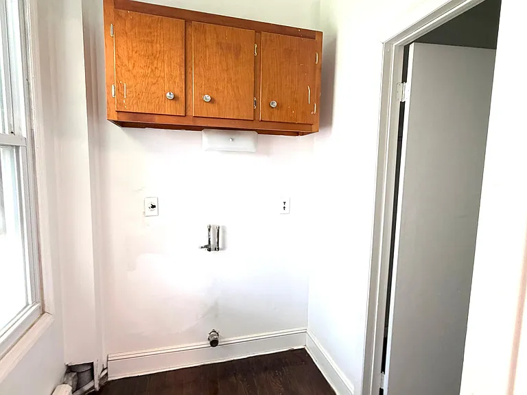 30-32 Geneva St #1 — Photo 8