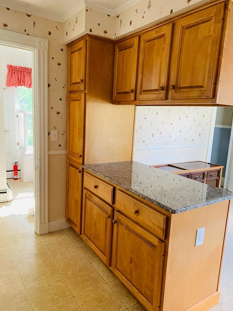 54 Boutelle Ave — Photo 4