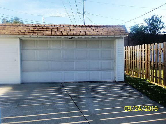 3rd image of 12012 Tonsing Dr