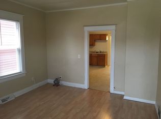 1224 Park Ave #1, North Chicago, IL