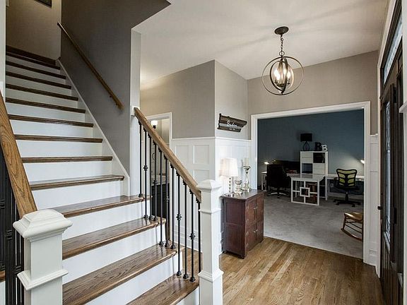 2nd image of 5630 Scenic Ridge Dr