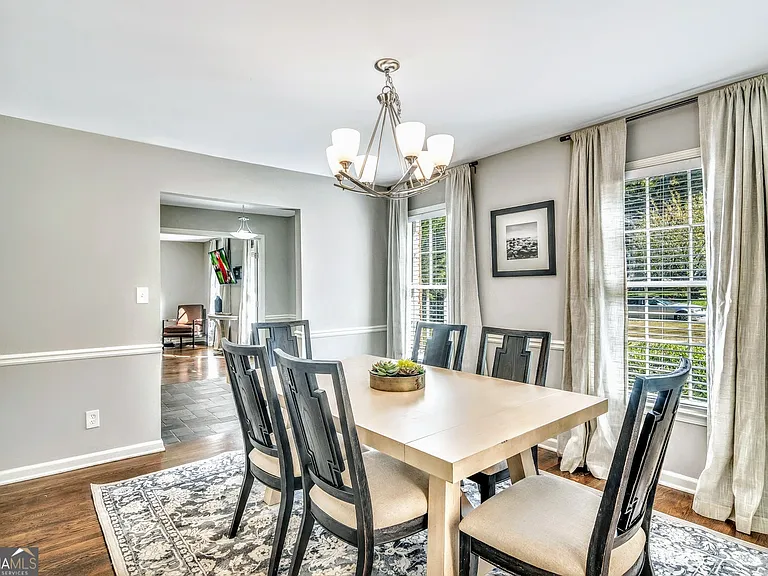 2532 Lakebrook Ct — Photo 4