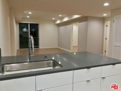 105 S Mariposa Ave APT 405, Los Angeles, CA, 90004