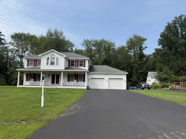 14 Blackstone Circle, Pelham, NH 03076