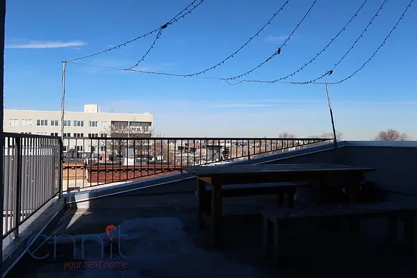 Rented by Rennit Inc. | media 11