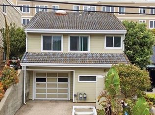 565 Crespi Dr, Pacifica, CA 94044