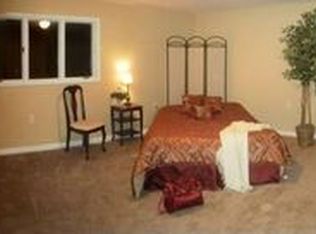 136 Hummingbird Ln, Butler, PA 16002