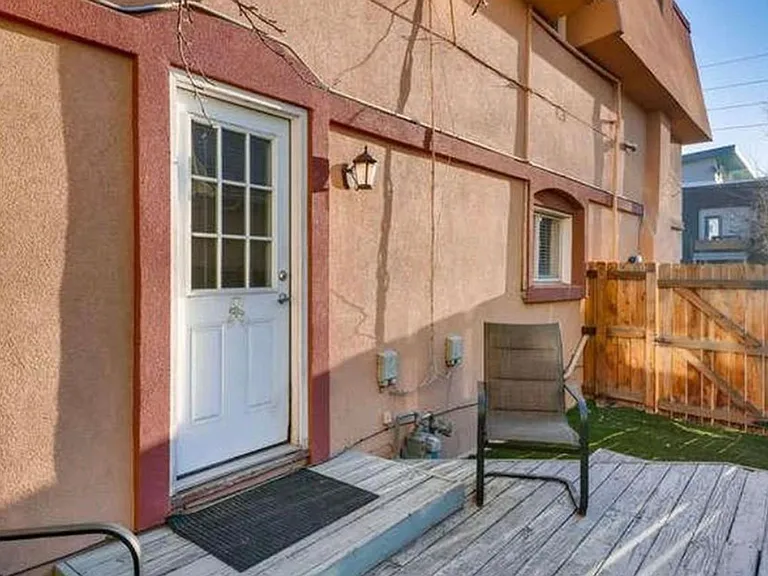 2443 N Clay St — Photo 26