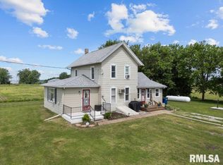 2156 Ridge Rd, Reynolds, IL 61279