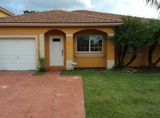 16266 SW 93rd St, Miami, FL 33196