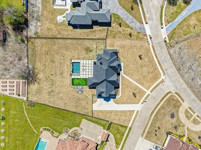 1110 Warwick Ct — Photo 55