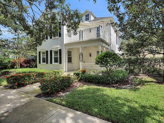 2nd image of 325 Sweet Bay Circle