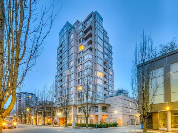 6191 Buswell St #1A, Richmond, BC V6Y 4C4