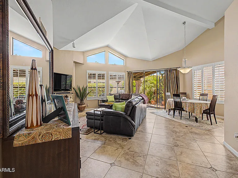 4106 E Sunnyside Dr — Photo 6