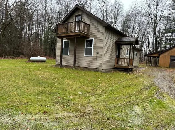 1717 Hull Hill Rd, Youngsville, PA 16371