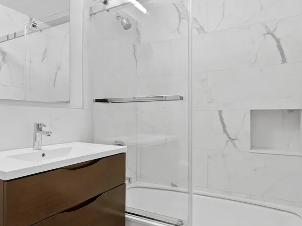 201 East 80th Street image 19 of 21